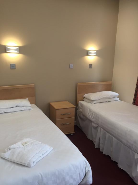 Hadleigh Hotel Истбурн Экстерьер фото